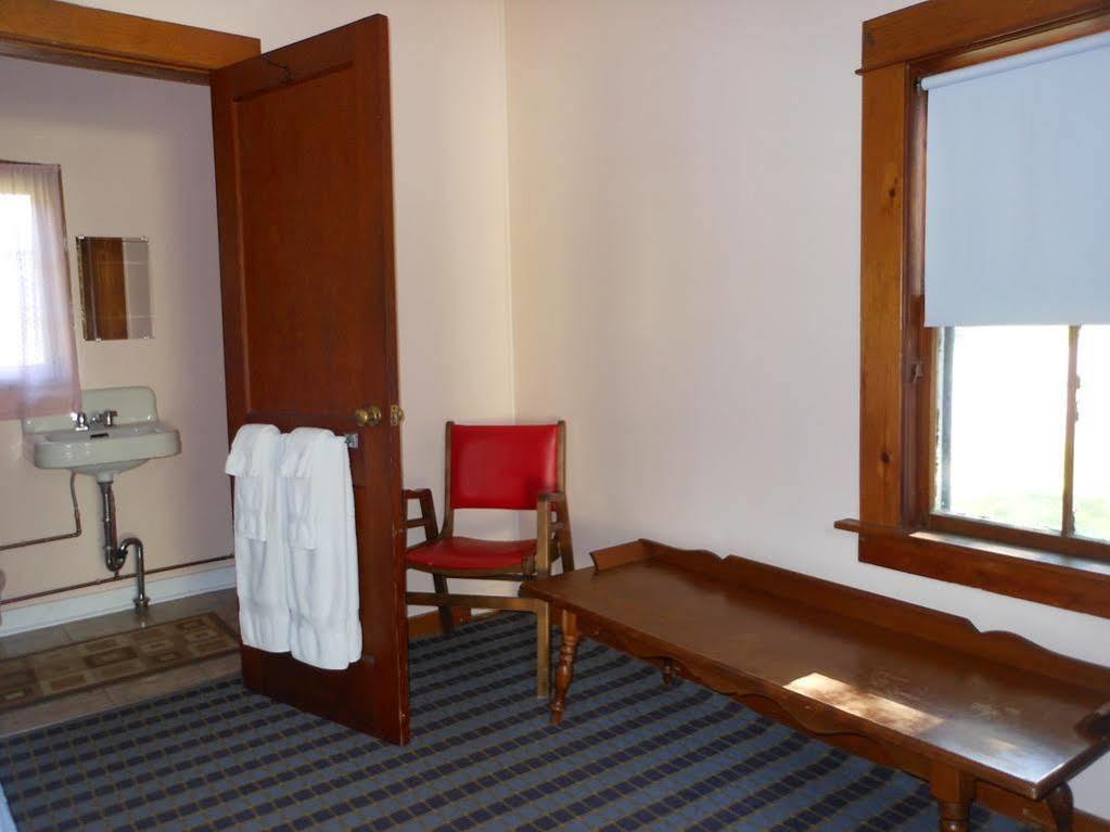 מלון Millinocket Katahdin Cabins מראה חיצוני תמונה